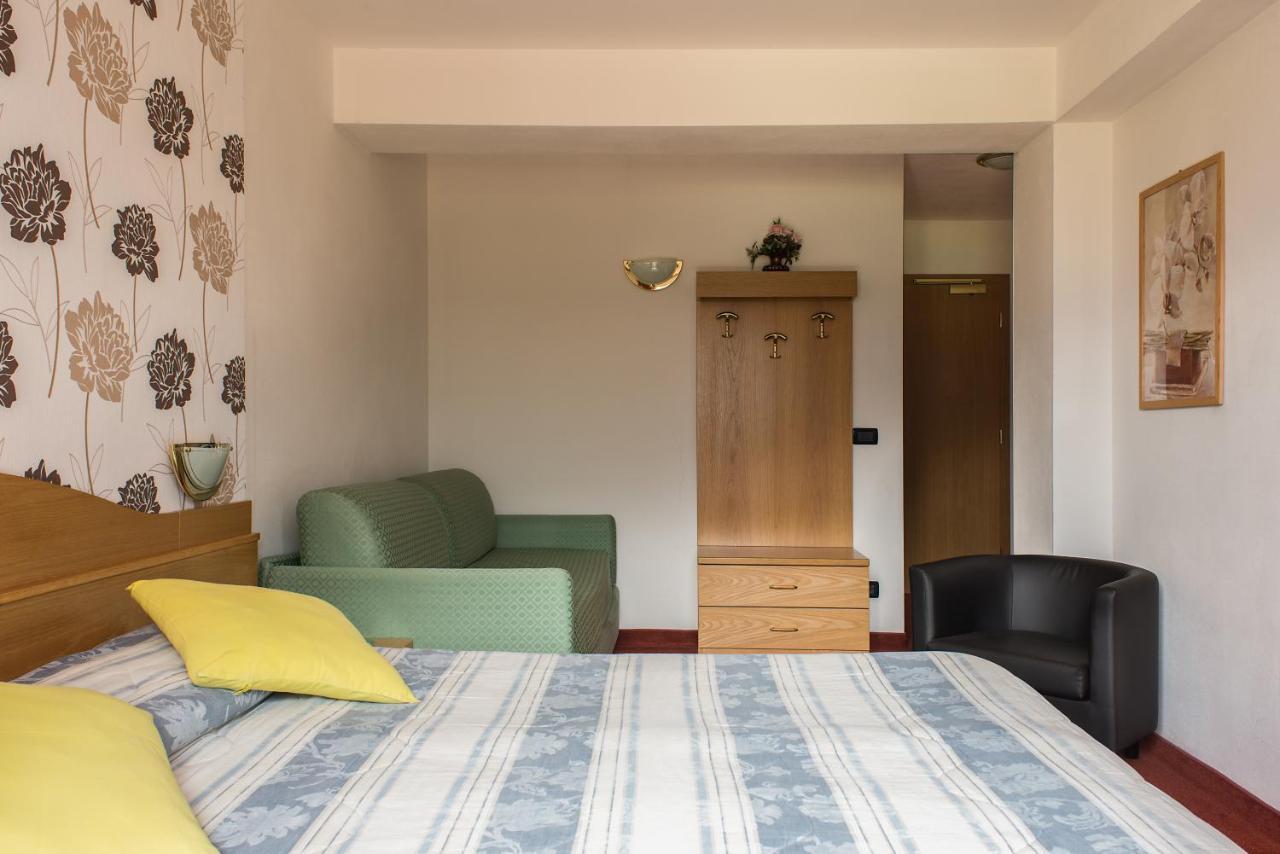 Hotel Sonne Sole Vigo di Fassa Kültér fotó